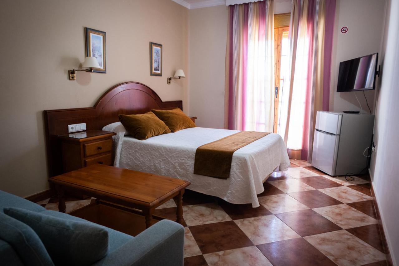 Hostal Cabo Roche Conil De La Frontera Bagian luar foto