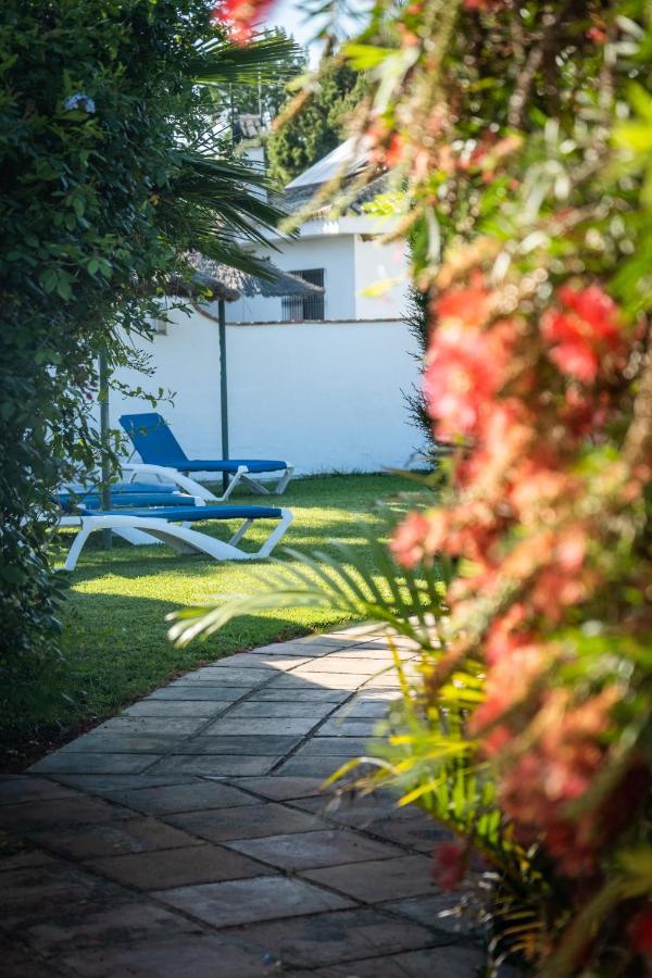 Hostal Cabo Roche Conil De La Frontera Bagian luar foto