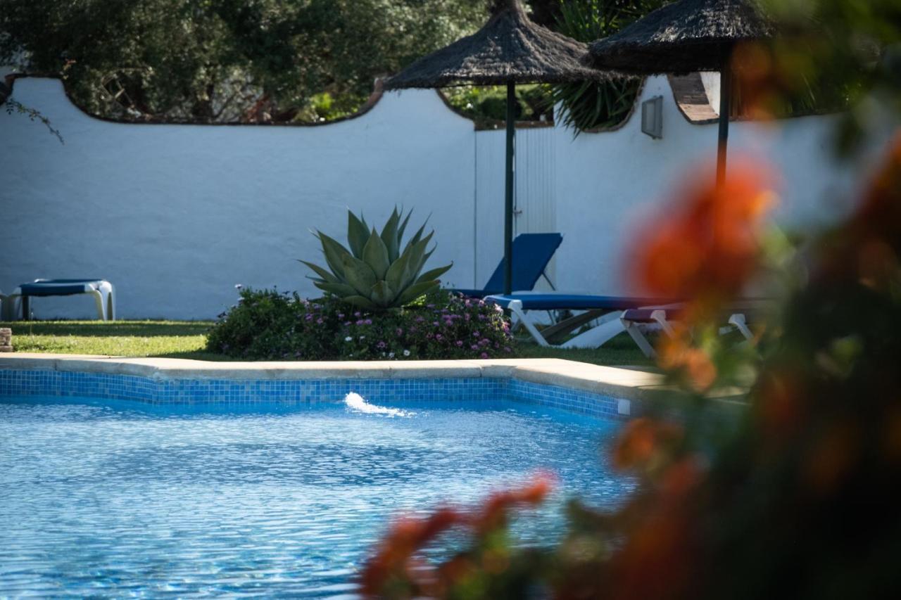 Hostal Cabo Roche Conil De La Frontera Bagian luar foto
